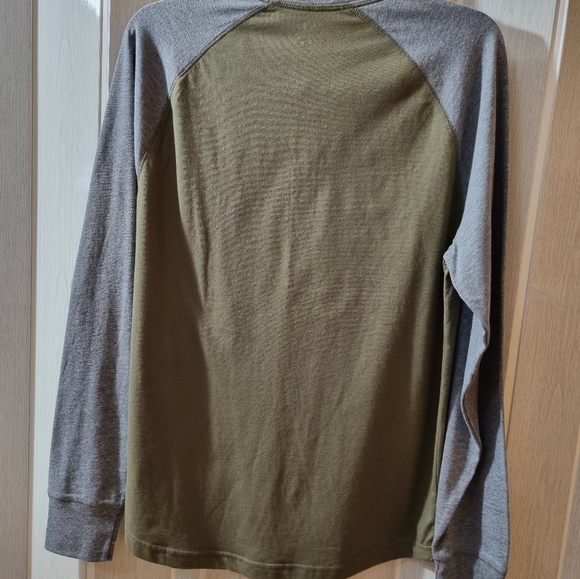 GAP shirt long sleeve great condition size M - Picture 5 of 6